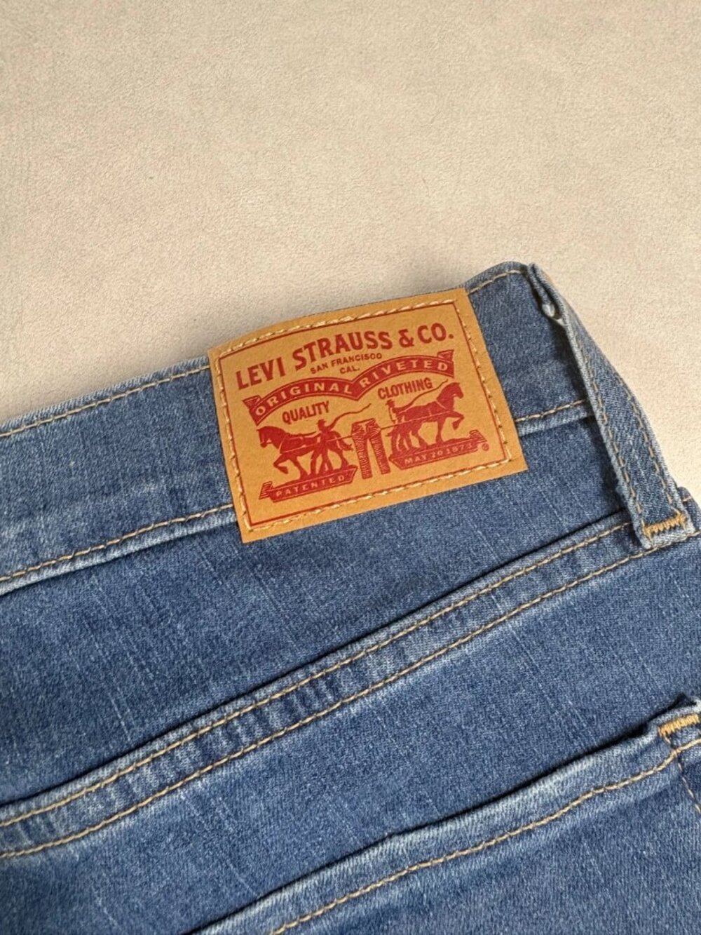 Levi Strauss & Co Womens Distressed High Rise Super Skinny Jeans Blue Size 27 - Picture 5 of 5